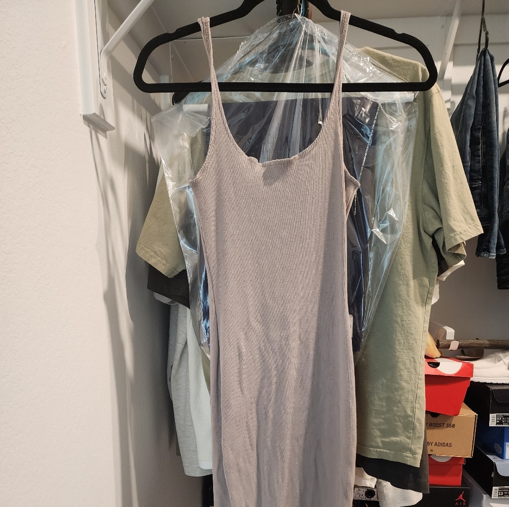 Beautiful. Brown dress